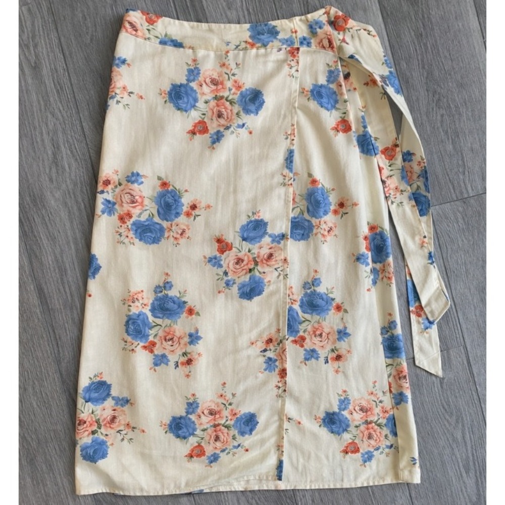 Loft Floral Wrap Midi Skirt Size 0 Cream Blue Pink Linen Blend Rose Print Tie